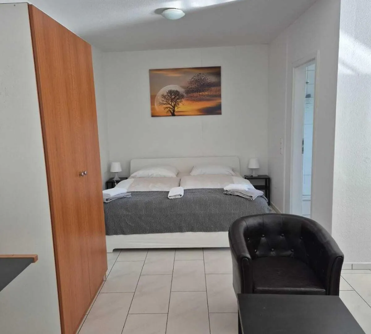 Guest house Pension Seckbach Frankfurt am Main