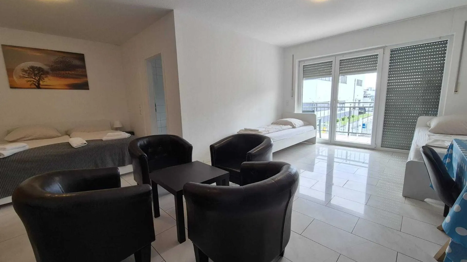 Guest house Pension Seckbach Frankfurt am Main
