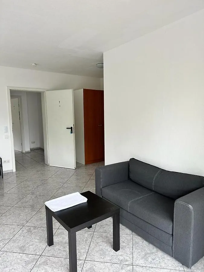Pension Seckbach Frankfurt am Main 0*,