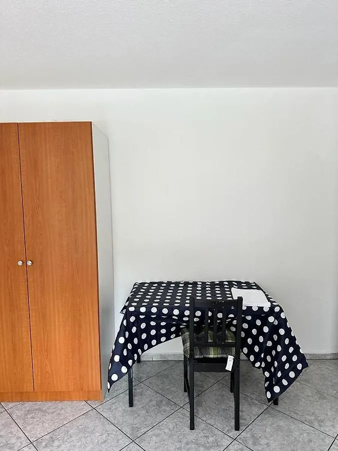 Pension Seckbach Frankfurt am Main 0*,  Duitsland