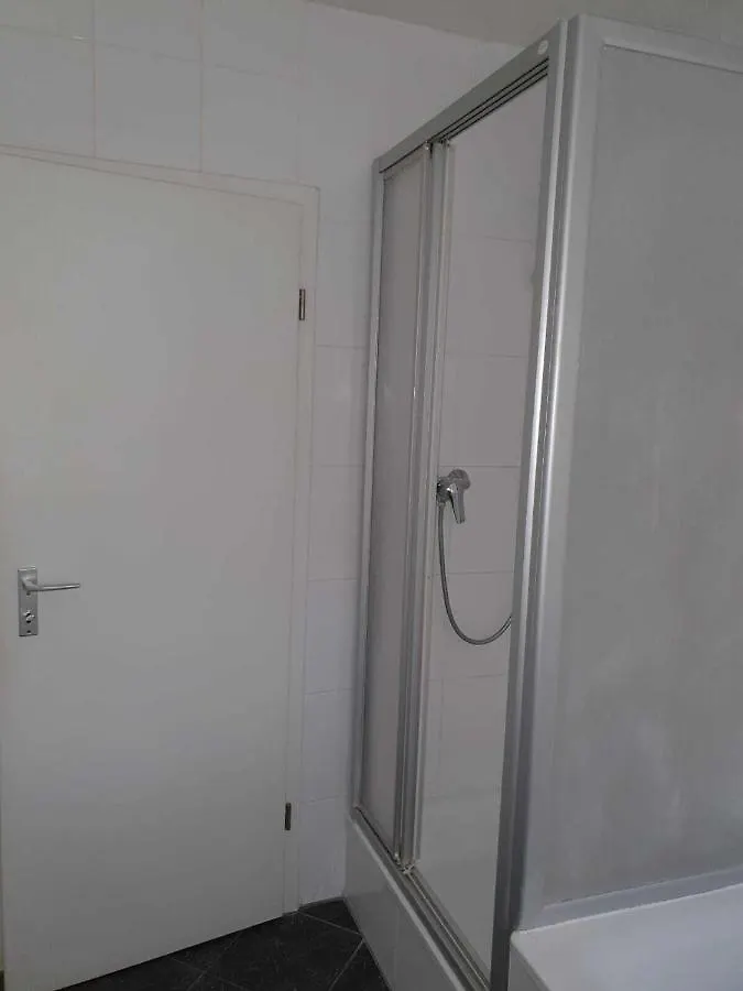 Pension Seckbach Frankfurt nad Menem 0*,